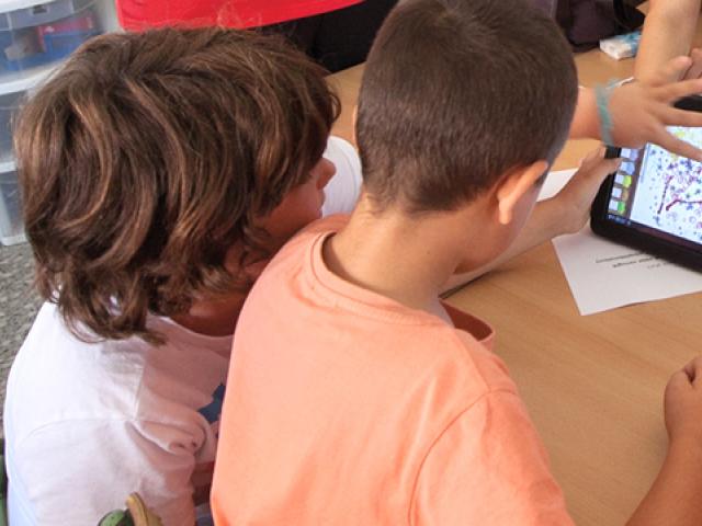 tauletes aules viladecans classes clases escuela tablets tabletas tecnologia