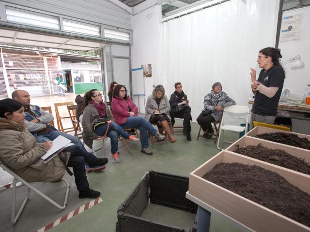 Taller de compostatge Viladecans repara reciclar compostar