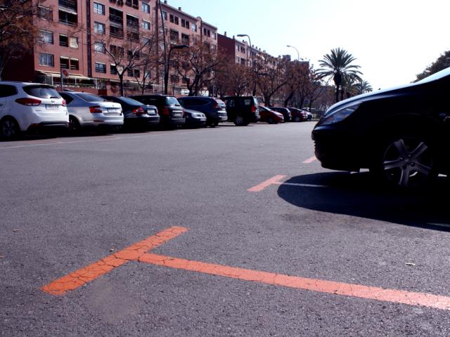 zona blava taronja azul regulada multa aparcamiento