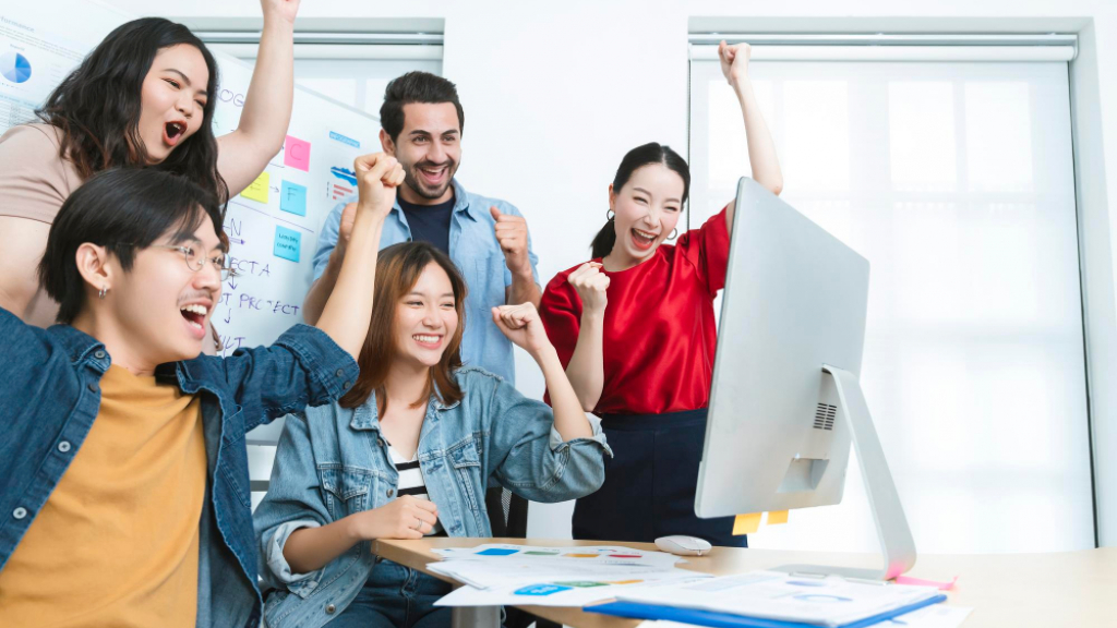 joves emprenedors joves emprenedors