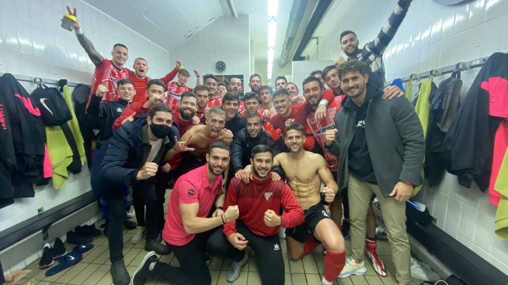 Victòria del primer equip masculí de la UD Viladecans.