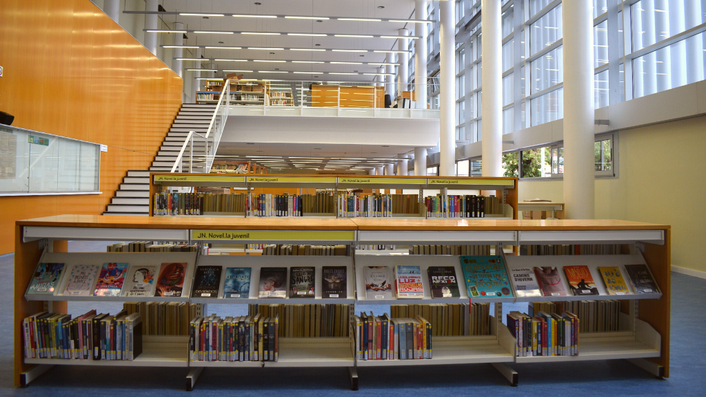 Biblioteca torna a casa