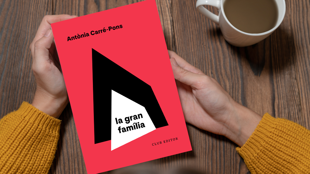 Portada del llibre 'La gran família'