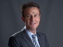 https://knee-online.com/profesor/dr-juan-ramon-amillo/