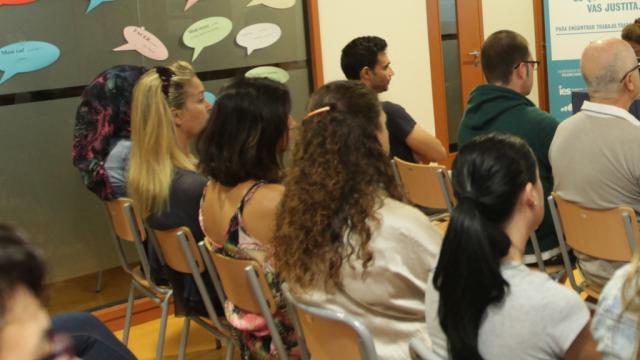 Escola Oficial d'Idiomes