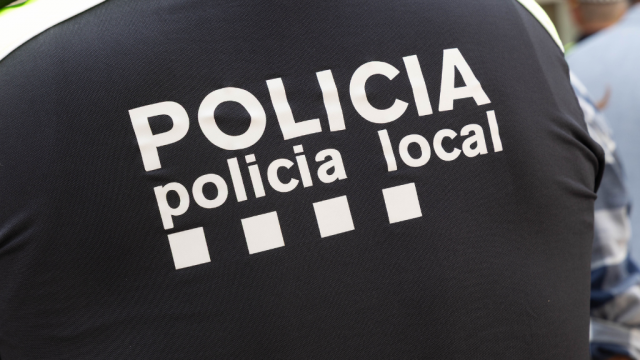 Un agent de la Policia Local de Viladecans