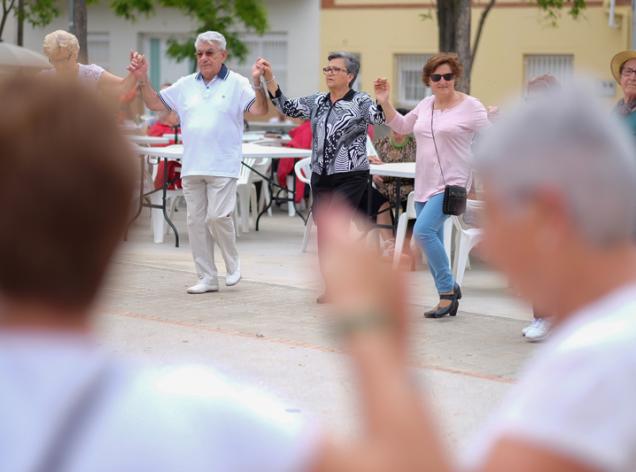 sardanes viladecans ballada sardines alba rosa