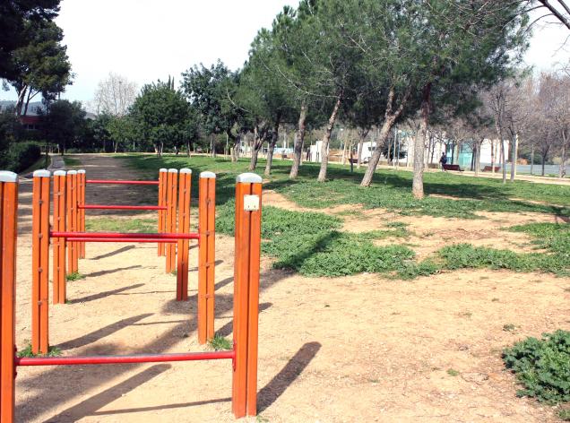 parc de la torre roja viladecans torre-roja
