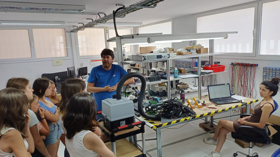 PECT INNODELTA: visita alumnes institut a empresa CERC enginyeria -3 PECT INNODELTA: visita alumnes institut a empresa CERC enginyeria -3